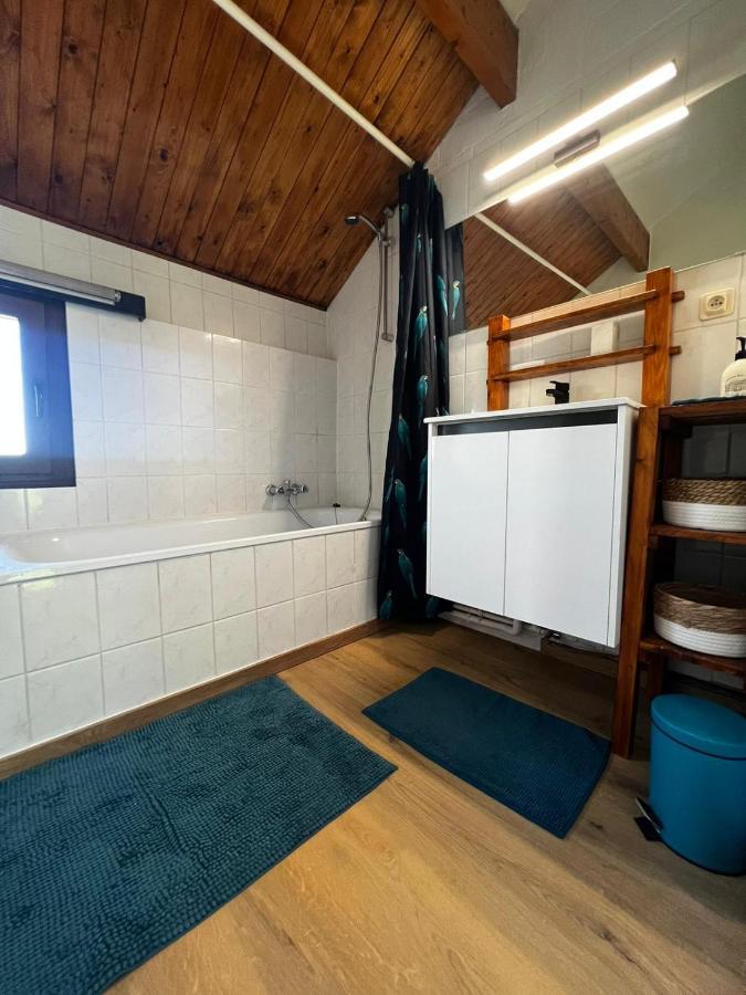 La Cabane D'Helie - Cottage En Pleine Foret - Domaine Du Bonsoy Hastiere-par-dela Extérieur photo